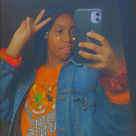 Meet your Posher, Aaliyah - Picture 3 of 3